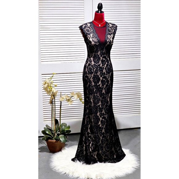 Betsy & Adam Black Lace Floral Nude Underlay Open Back Maxi Dress Size 4 2223 - Picture 1 of 16